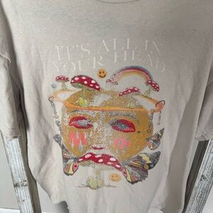 Teen Hearts Rainbow Mushroom, Butterfly Graphic Tee Size‎ Extra Large